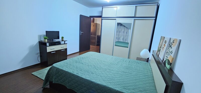 Militari, Auchan, Tineretului 13, proprietar (prima inchiriere), parcare